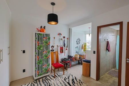 Apartamento à venda com 125m², 4 quartos e 2 vagasSuíte