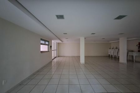 Apartamento à venda com 125m², 4 quartos e 2 vagasÁrea comum - Salão de festas