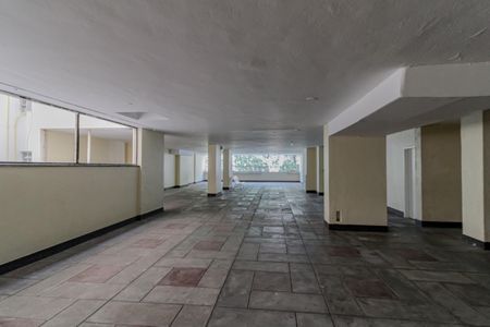 Apartamento à venda com 80m², 2 quartos e 1 vagaÁrea comum