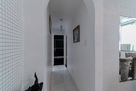 Apartamento à venda com 80m², 2 quartos e 1 vagaCorredor