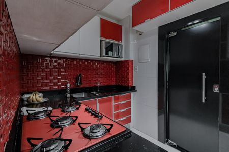 Apartamento à venda com 80m², 2 quartos e 1 vagaCozinha