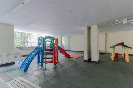 Apartamento à venda com 80m², 2 quartos e 1 vagaÁrea comum - Playground
