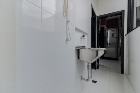 Apartamento à venda com 80m², 2 quartos e 1 vagaÁrea de Serviço