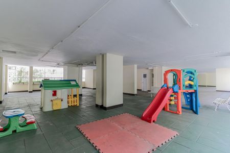 Apartamento à venda com 80m², 2 quartos e 1 vagaÁrea comum - Playground