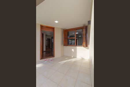 Casa à venda com 230m², 4 quartos e 2 vagas Casa à venda com 230m², 4 quartos e 2 vagasVaranda da Sala