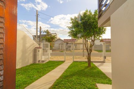 Casa à venda com 230m², 4 quartos e 2 vagas Casa à venda com 230m², 4 quartos e 2 vagasVaranda da Sala