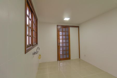 Casa à venda com 230m², 4 quartos e 2 vagas Casa à venda com 230m², 4 quartos e 2 vagasCozinha