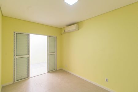 Casa de condomínio à venda com 60m², 2 quartos e 2 vagasQuarto 2