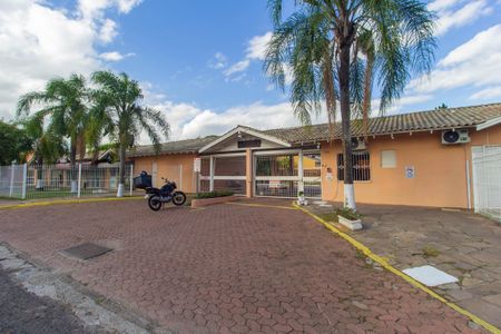 Casa de condomínio à venda com 60m², 2 quartos e 2 vagasFachada