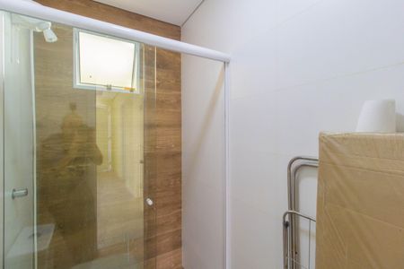 Casa de condomínio à venda com 60m², 2 quartos e 2 vagasBanheiro