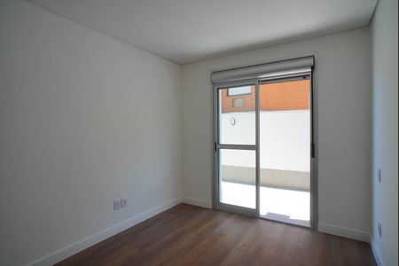 Apartamento à venda com 66m², 1 quarto e 1 vagaSuíte