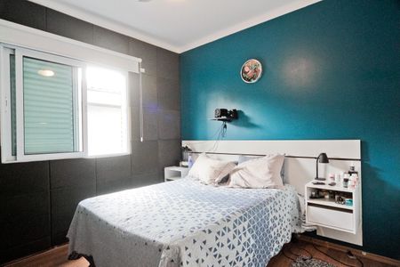 Casa à venda com 327m², 5 quartos e 6 vagas Casa à venda com 327m², 5 quartos e 6 vagasQuarto 2