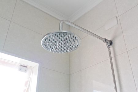 Casa à venda com 327m², 5 quartos e 6 vagas Casa à venda com 327m², 5 quartos e 6 vagasBanheiro da Suíte 2