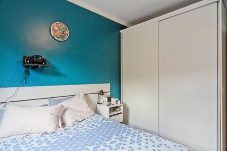 Casa à venda com 327m², 5 quartos e 6 vagas Casa à venda com 327m², 5 quartos e 6 vagasQuarto 2