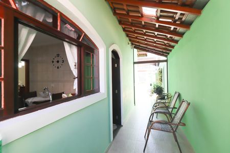 Casa à venda com 179m², 3 quartos e 3 vagasQuintal