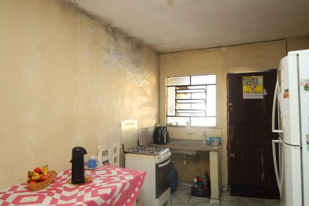 Casa à venda com 150m², 1 quarto e 2 vagasEdícula - Cozinha