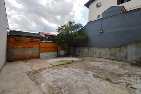 Casa à venda com 160m², 2 quartos e 6 vagasGaragem