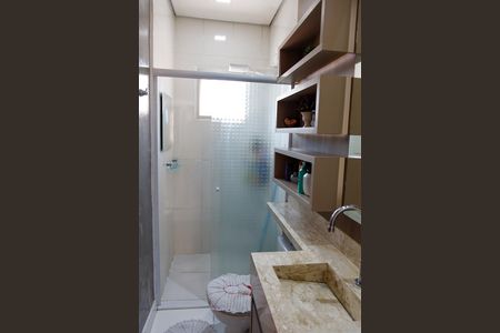 Apartamento à venda com 54m², 2 quartos e 1 vaga Apartamento à venda com 54m², 2 quartos e 1 vagaBanheiro
