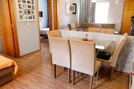 Apartamento à venda com 54m², 2 quartos e 1 vaga Apartamento à venda com 54m², 2 quartos e 1 vagasala