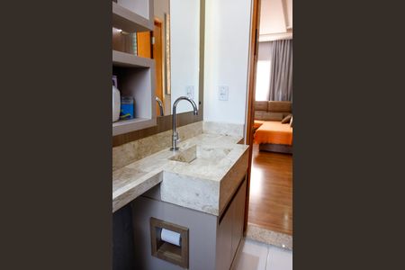 Apartamento à venda com 54m², 2 quartos e 1 vaga Apartamento à venda com 54m², 2 quartos e 1 vagaBanheiro