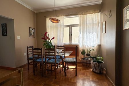 Apartamento à venda com 108m², 3 quartos e sem vagaSala