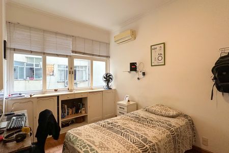 Apartamento à venda com 108m², 3 quartos e sem vagaQuarto 