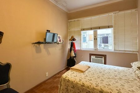 Apartamento à venda com 108m², 3 quartos e sem vagaSuíte 02