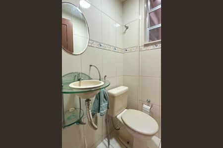 Apartamento à venda com 108m², 3 quartos e sem vagaBanheiro da Suíte 01