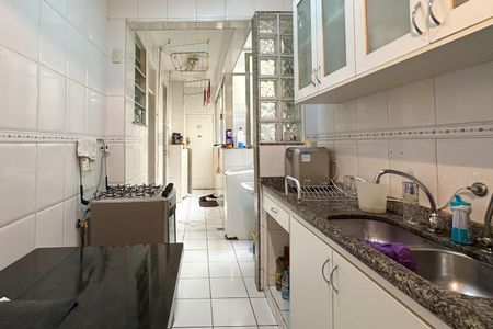 Apartamento à venda com 108m², 3 quartos e sem vagaCozinha