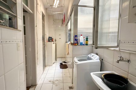 Apartamento à venda com 108m², 3 quartos e sem vagaÁrea de Serviço