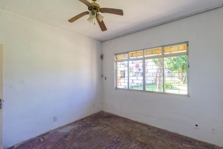 Casa à venda com 528m², 3 quartos e 2 vagasQuarto 1