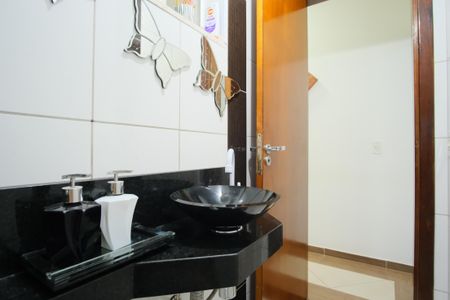 Casa à venda com 256m², 3 quartos e 4 vagasLavabo