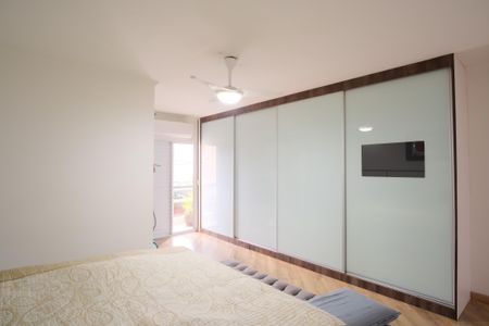 Casa à venda com 256m², 3 quartos e 4 vagasSuíte 3