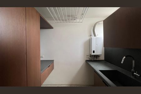 Apartamento à venda com 130m², 1 quarto e 1 vagaÁrea de Serviço