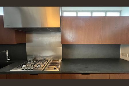 Apartamento à venda com 130m², 1 quarto e 1 vagaCozinha