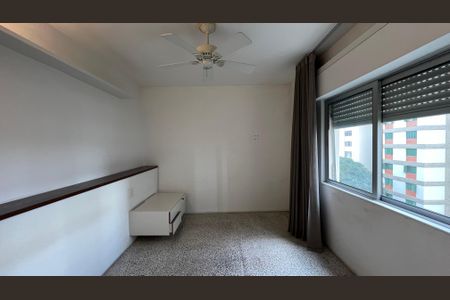 Apartamento à venda com 130m², 1 quarto e 1 vagaSuite