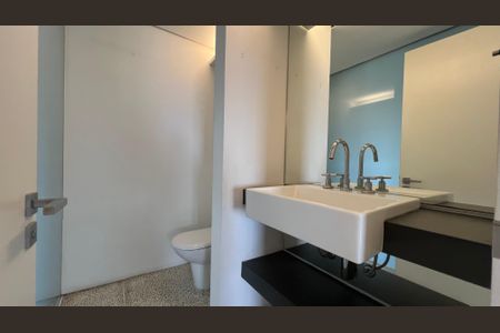 Apartamento à venda com 130m², 1 quarto e 1 vagaLavabo