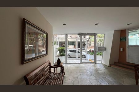 Apartamento à venda com 130m², 1 quarto e 1 vagaHall de entrada