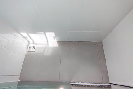 Casa à venda com 80m², 3 quartos e 1 vagaBanheiro 