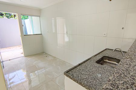 Casa à venda com 80m², 3 quartos e 1 vagaCozinha
