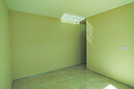 Casa à venda com 80m², 3 quartos e 1 vagaSuíte