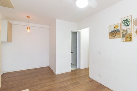 Apartamento à venda com 52m², 2 quartos e 1 vaga Apartamento à venda com 52m², 2 quartos e 1 vagaSala