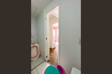 Apartamento à venda com 52m², 2 quartos e 1 vagaBanheiro Corredor