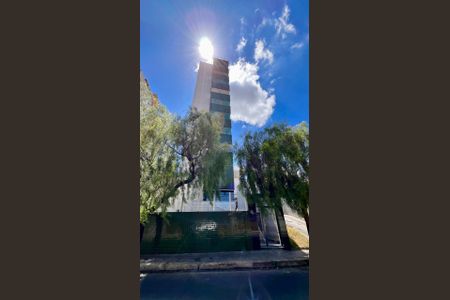 Apartamento à venda com 111m², 3 quartos e 2 vagasFachada