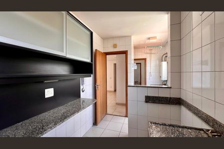 Apartamento à venda com 111m², 3 quartos e 2 vagasCozinha