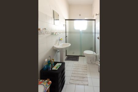 Casa à venda com 90m², 2 quartos e sem vagaBanheiro