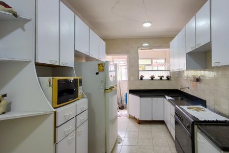 Apartamento para alugar com 100m², 2 quartos e 1 vagaCozinha