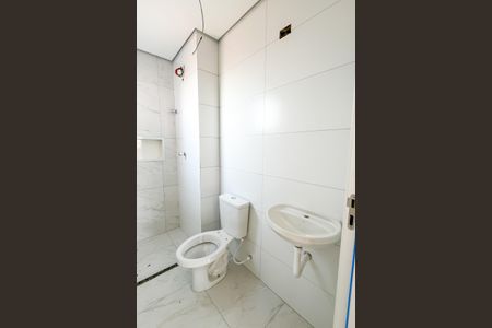 Apartamento para alugar com 27m², 2 quartos e sem vaga Apartamento para alugar com 27m², 2 quartos e sem vagaBanheiro