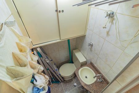 Apartamento à venda com 65m², 2 quartos e 1 vagaBanheiro de Serviço