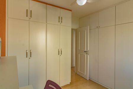 Apartamento à venda com 65m², 2 quartos e 1 vagaQuarto 2